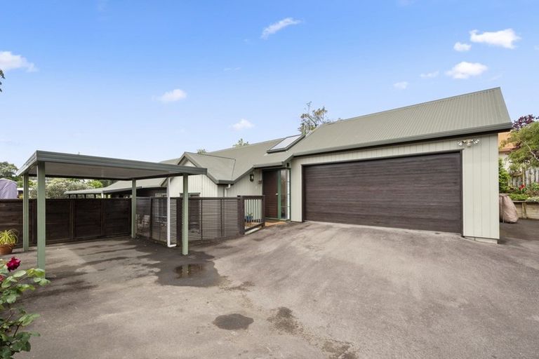 Photo of property in 19 Bayvista Close, Welcome Bay, Tauranga, 3112