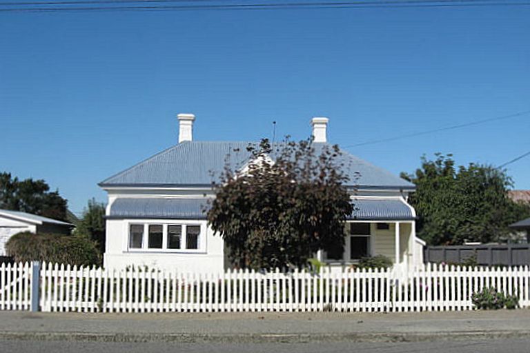 Photo of property in 17 Herbert Street, Waimate, 7924