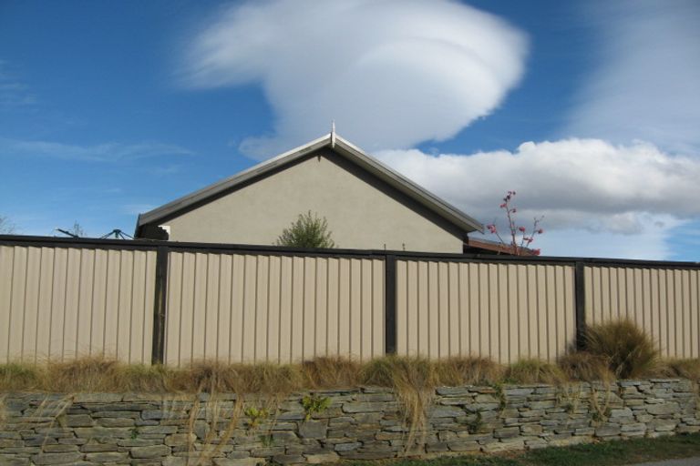 Photo of property in 1 Sunshine Court, Cromwell, 9310