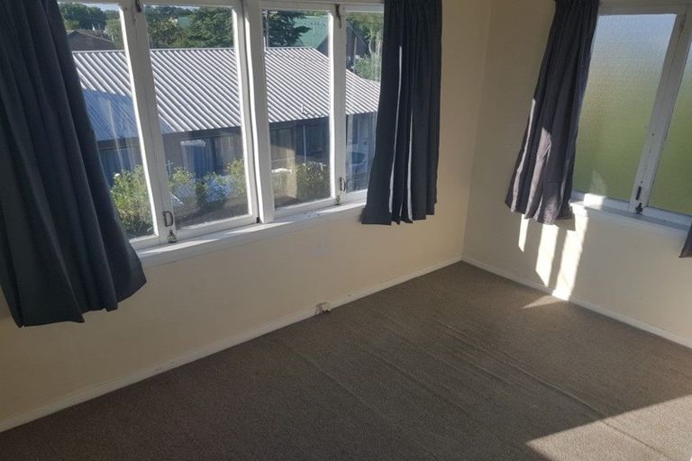 Photo of property in 32 Waimairi Road, Upper Riccarton, Christchurch, 8041