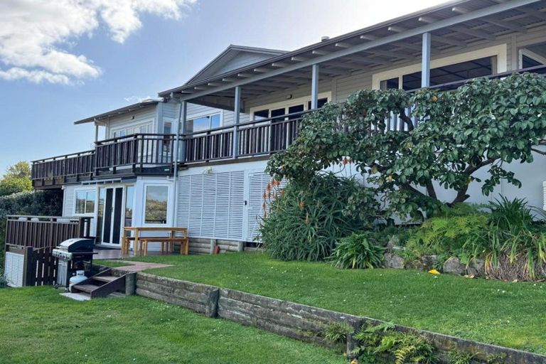 Photo of property in 6 Onslow Road, Bluff Hill, Napier, 4110