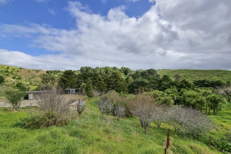 Photo of property in 656 Bickerstaffe Road, Maungaturoto, 0587