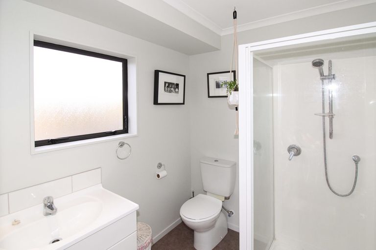 Photo of property in 10 Rexwood Estate, Carterton, 5713