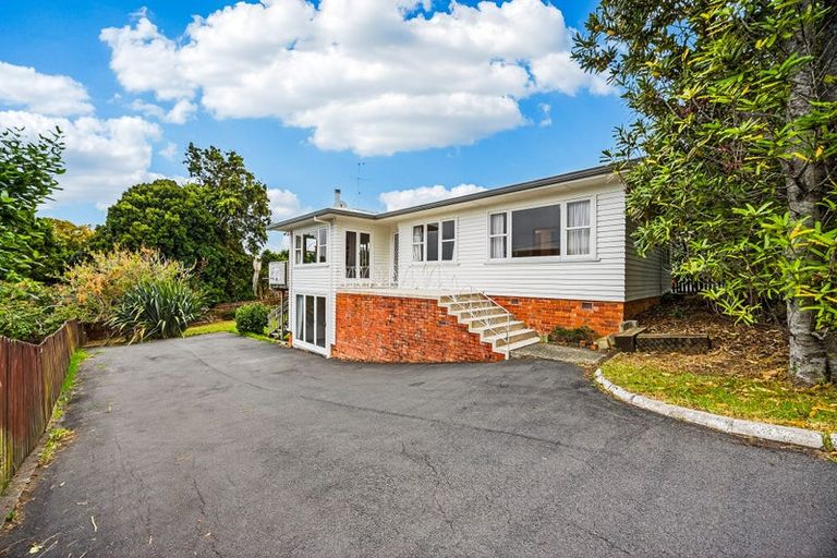 Photo of property in 49 Tiroroa Avenue, Te Atatu South, Auckland, 0610