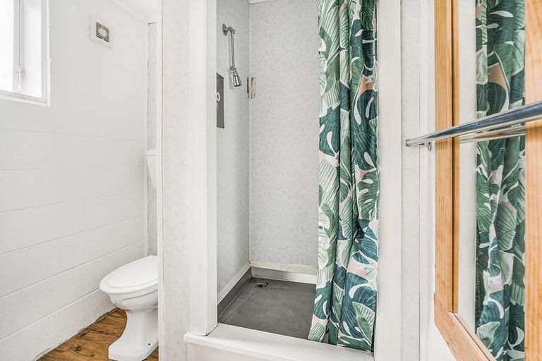 Photo of property in 21 Acacia Crescent, Glenview, Hamilton, 3206