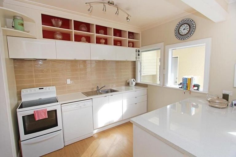 Photo of property in 301 Rattray Street, Dunedin Central, Dunedin, 9016