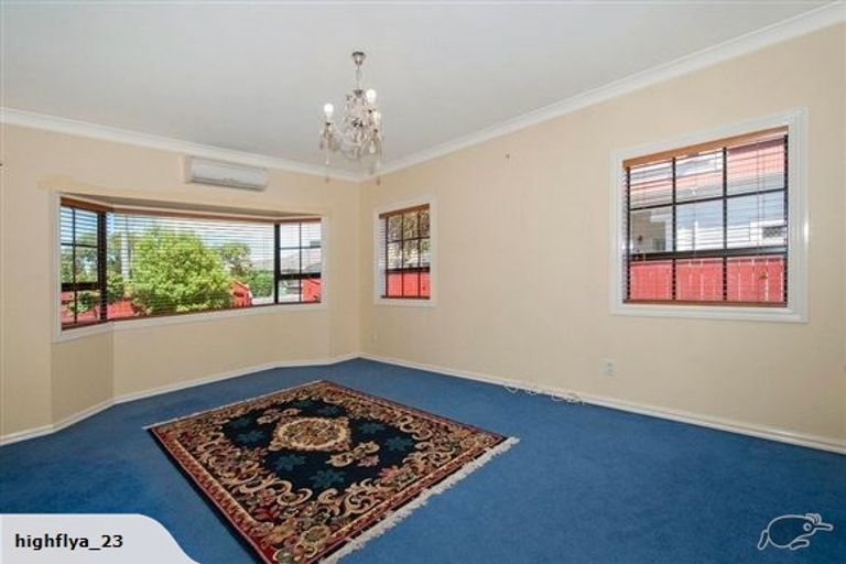 Photo of property in 217 Waterloo Road, Hutt Central, Lower Hutt, 5011