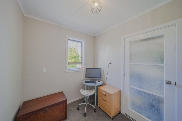 Photo of property in 1/71 Meeanee Road, Taradale, Napier, 4112