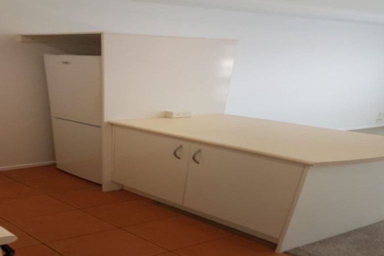 Photo of property in The Rennaissance, 5j/18 Ronwood Avenue, Manukau, Auckland, 2104