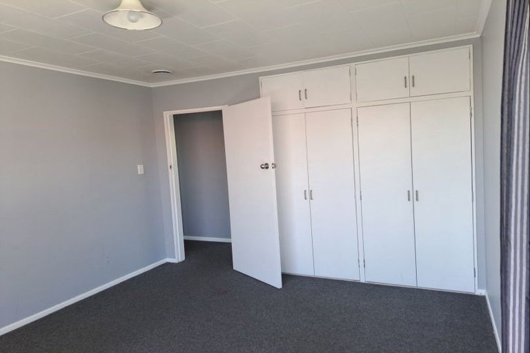 Photo of property in 14 Grenville Street, Levin, 5510