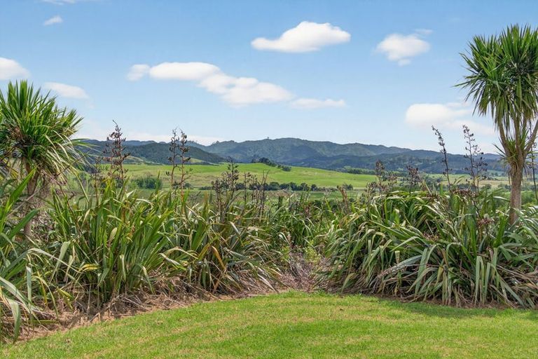 Photo of property in 89 Brown Road, Hakaru, Kaiwaka, 0573