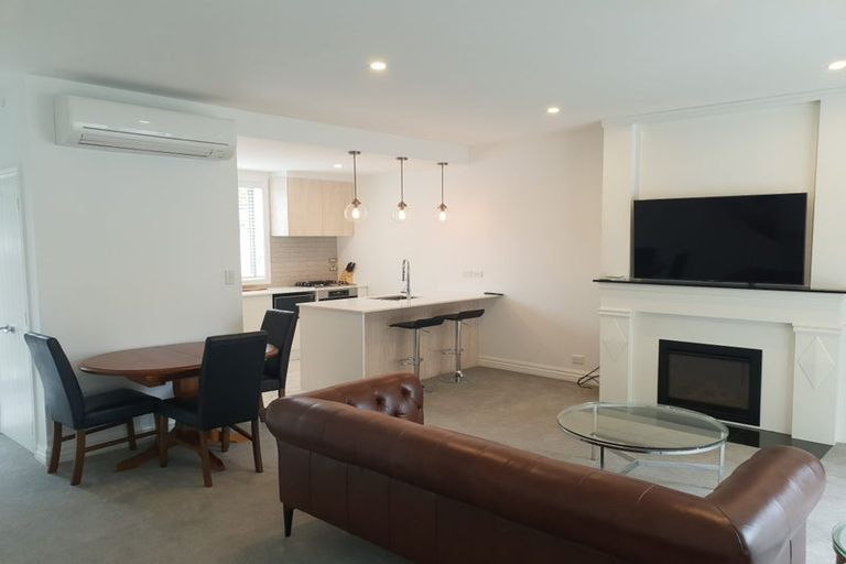 Photo of property in 4/52 Fendalton Road, Fendalton, Christchurch, 8014