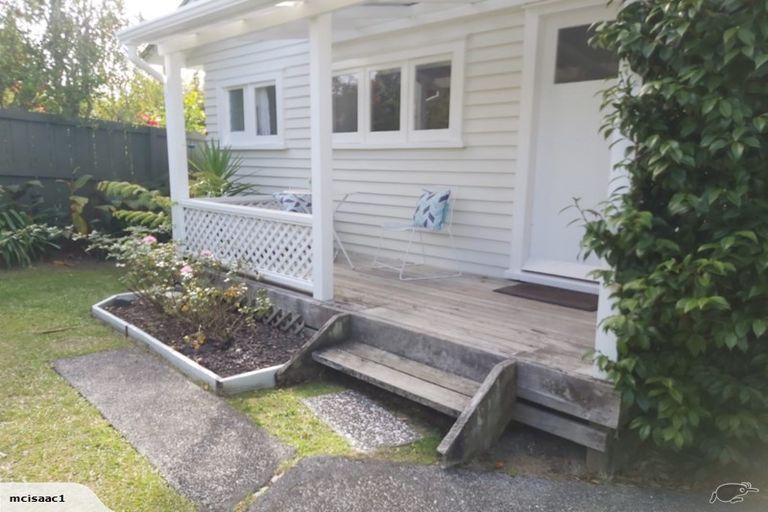 Photo of property in 183 Beach Road, Castor Bay, Auckland, 0620