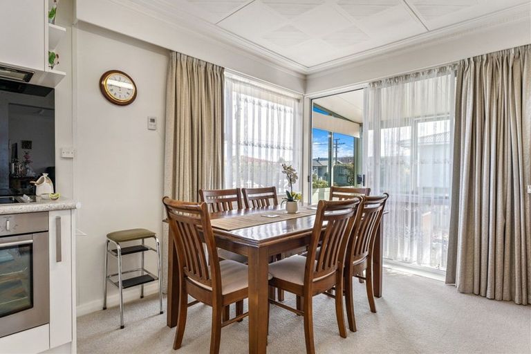 Photo of property in 18 Duff Place, Mosgiel, 9024