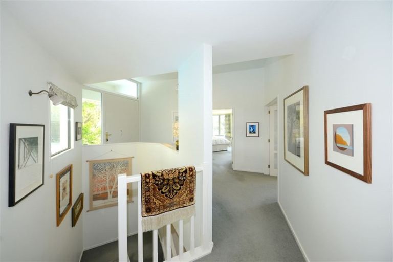 Photo of property in 185 Mount Pleasant Road, Mount Pleasant, Christchurch, 8081