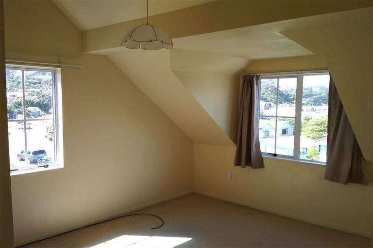 Photo of property in 6a Ironside Road, Johnsonville, Wellington, 6037