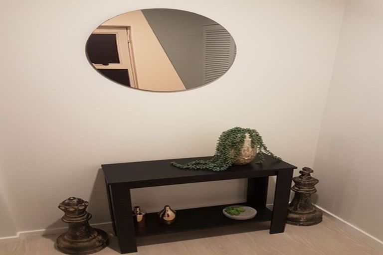 Photo of property in 7 Greenwood Lane, Birkenhead, Auckland, 0626