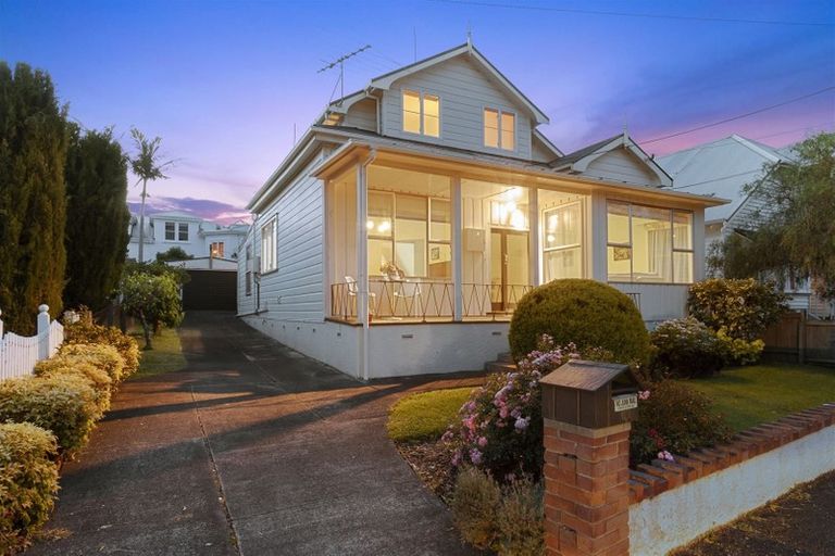 Photo of property in 66 Princes Street, Northcote Point, Auckland, 0627