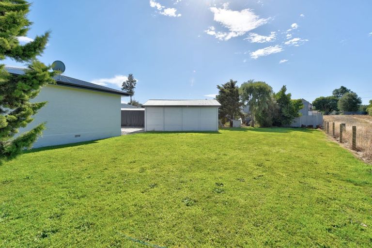 Photo of property in 17 Waverley Street, East Gore, Gore, 9710