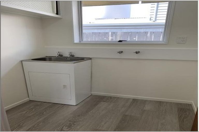 Photo of property in 2/35 Dickens Street, Addington, Christchurch, 8024