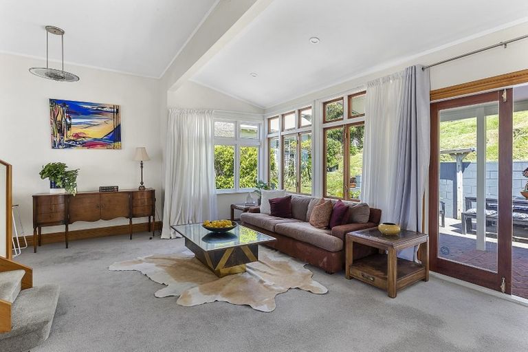 Photo of property in 56 Mitchell Street, Brooklyn, Wellington, 6021