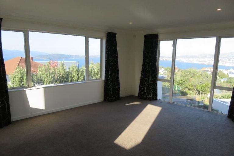 Photo of property in 133 Homebush Road, Khandallah, Wellington, 6035