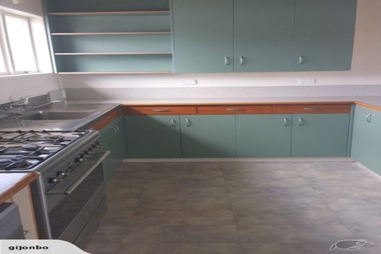 Photo of property in 488 Don Buck Road, Massey, Auckland, 0614