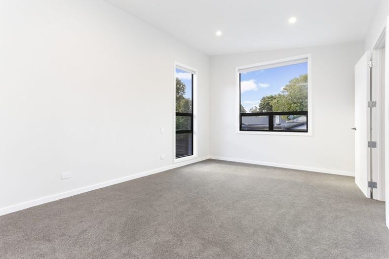 Photo of property in 7 Kaihuia Lane, Oratia, Auckland, 0604