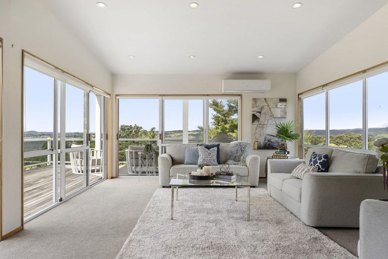 Photo of property in 193 Sandspit Road, Shelly Park, Auckland, 2014