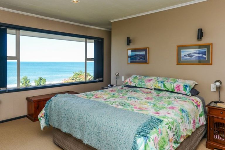 Photo of property in 42 Le Quesne Road, Bay View, Napier, 4104