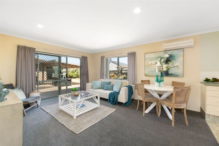 Photo of property in 12 Karia Grove, Papamoa Beach, Papamoa, 3118