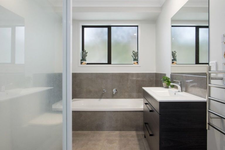 Photo of property in 14 Layla Place, Katikati, 3178