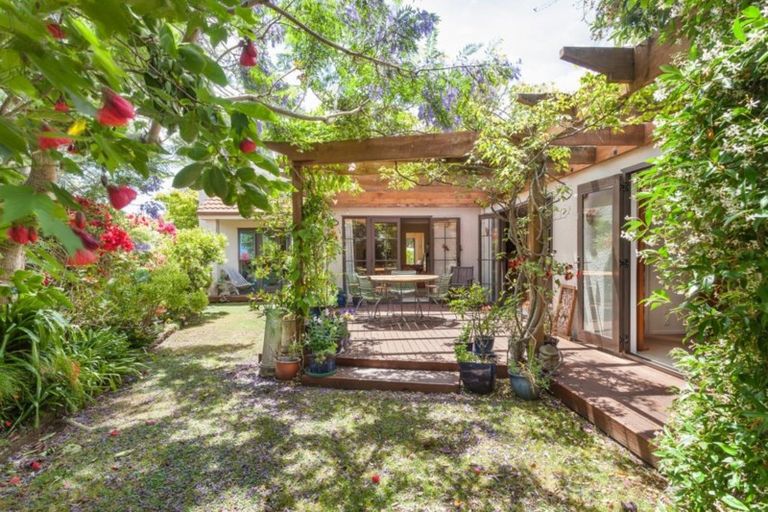 Photo of property in 17 Montego Drive, Papamoa Beach, Papamoa, 3118