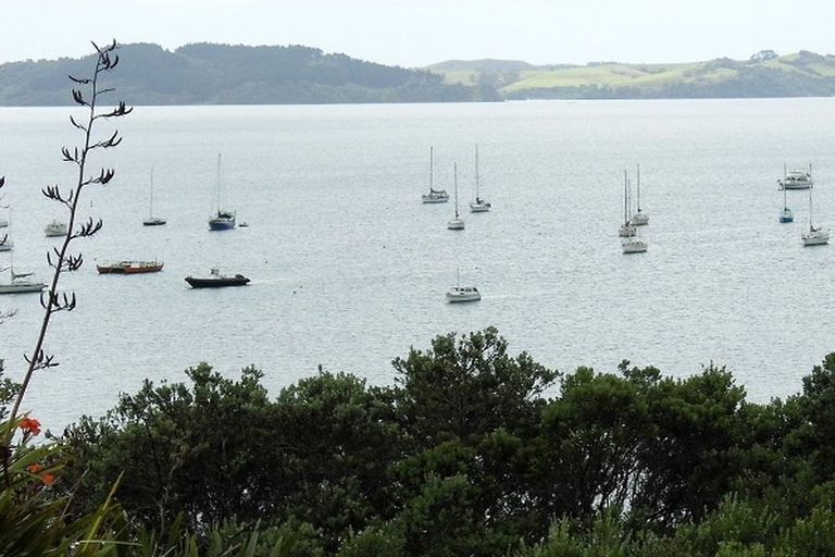 Photo of property in 79 Willjames Avenue, Algies Bay, Warkworth, 0920