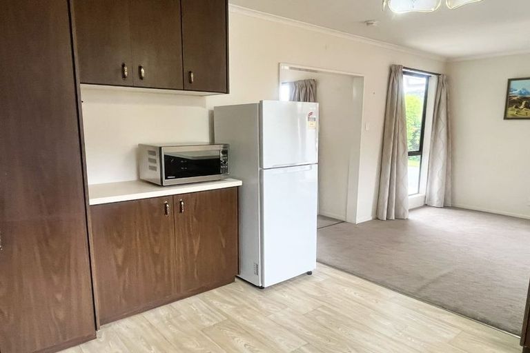 Photo of property in 31 Laing Crescent, Heathcote Valley, Christchurch, 8022