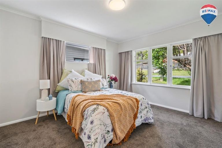 Photo of property in 76 Raukawa Street, Stokes Valley, Lower Hutt, 5019