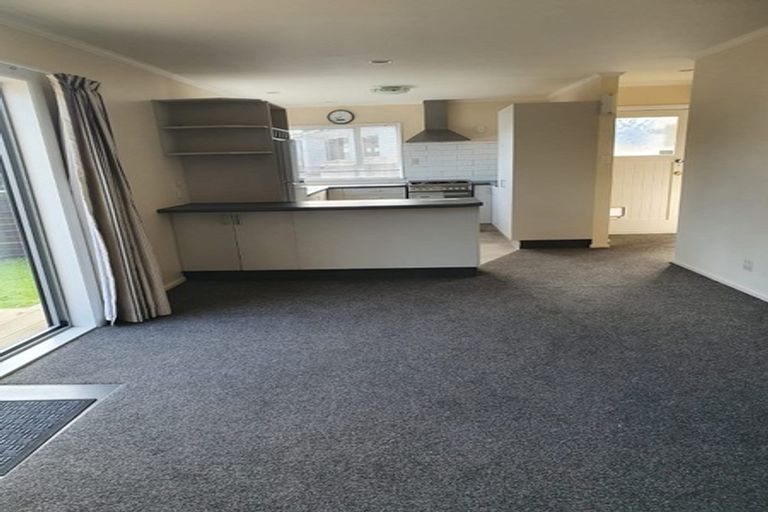 Photo of property in 9a Awatea Avenue, Paraparaumu, 5032