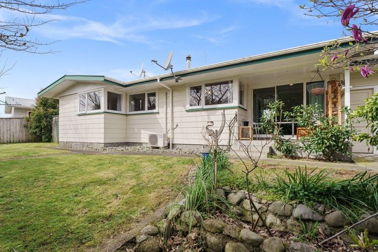 Photo of property in 30 Lupin Road, Otaki, 5512