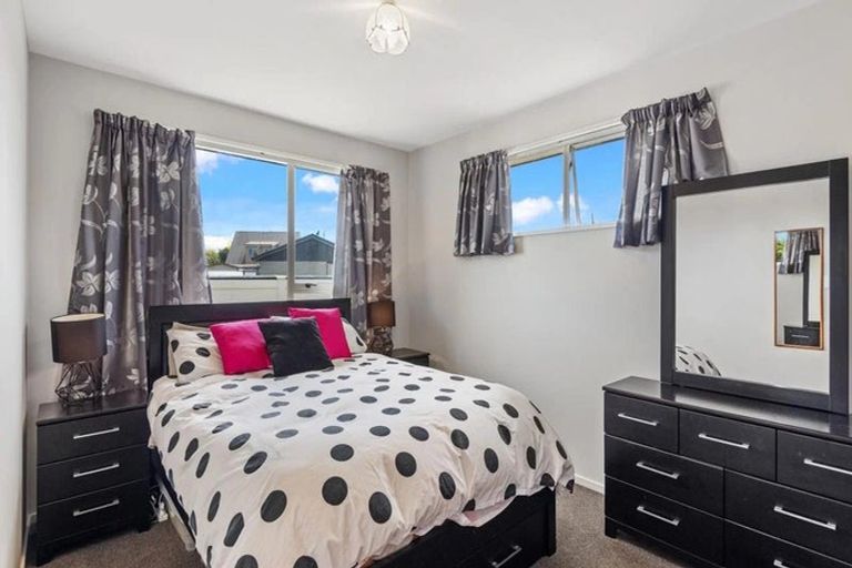 Photo of property in 4 Thorness Street, Avondale, Christchurch, 8061