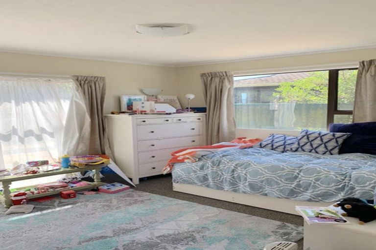 Photo of property in 13a Shastri Terrace, Khandallah, Wellington, 6035