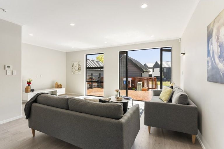 Photo of property in 9 Lark Lane, Whitford, 2571