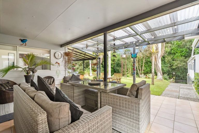 Photo of property in 17 Parkland Crescent, Terrace End, Palmerston North, 4410