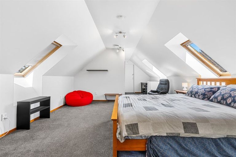 Photo of property in 12 Dunbarton Street, Redwood, Christchurch, 8051