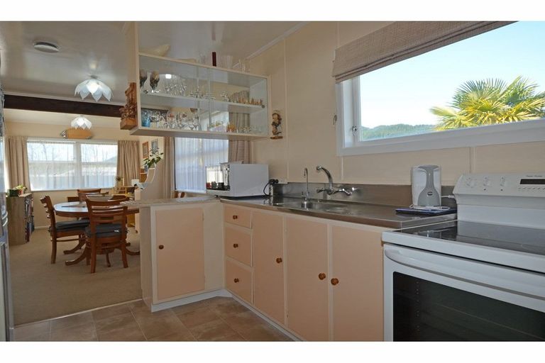 Photo of property in 49 Holyoake Crescent, Kawerau, 3127