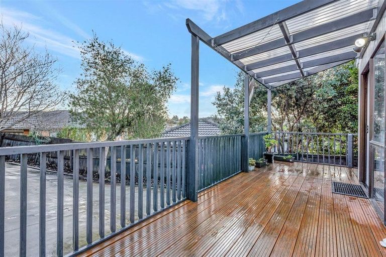 Photo of property in 2/38 Arlette Place, Massey, Auckland, 0614