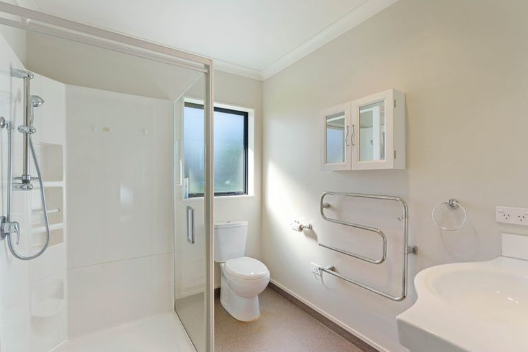 Photo of property in 6 Ian Peter Way, Otaki, 5512