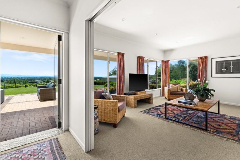 Photo of property in 306 Te Mata Road, Havelock North, 4294