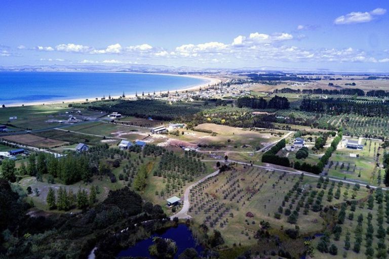 Photo of property in 12 Bay Heights Drive, Karikari Peninsula, 0483