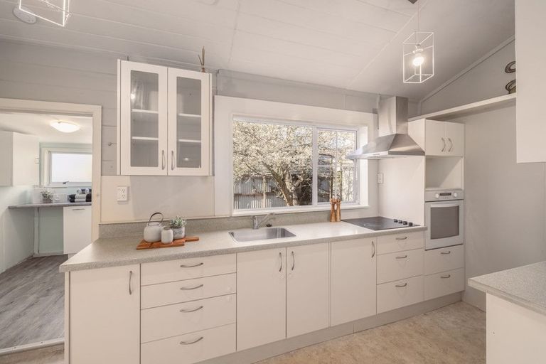 Photo of property in 9 Convoy Street, New Brighton, Christchurch, 8083