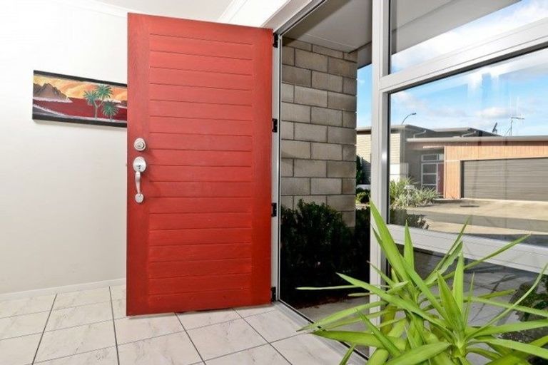 Photo of property in 2 Shaun Lane, Huntington, Hamilton, 3210